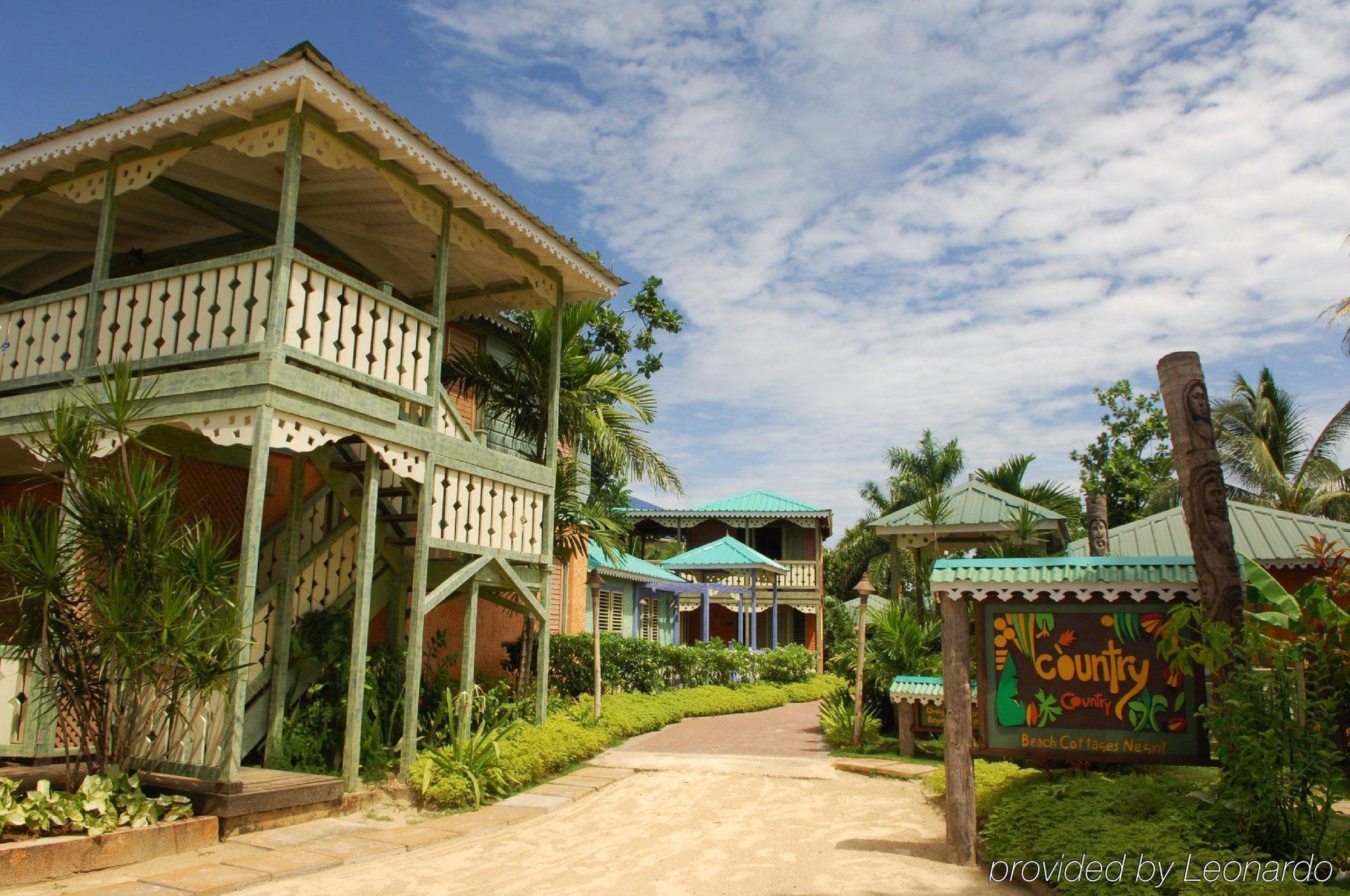Country Country Hotel Negril Eksteriør billede