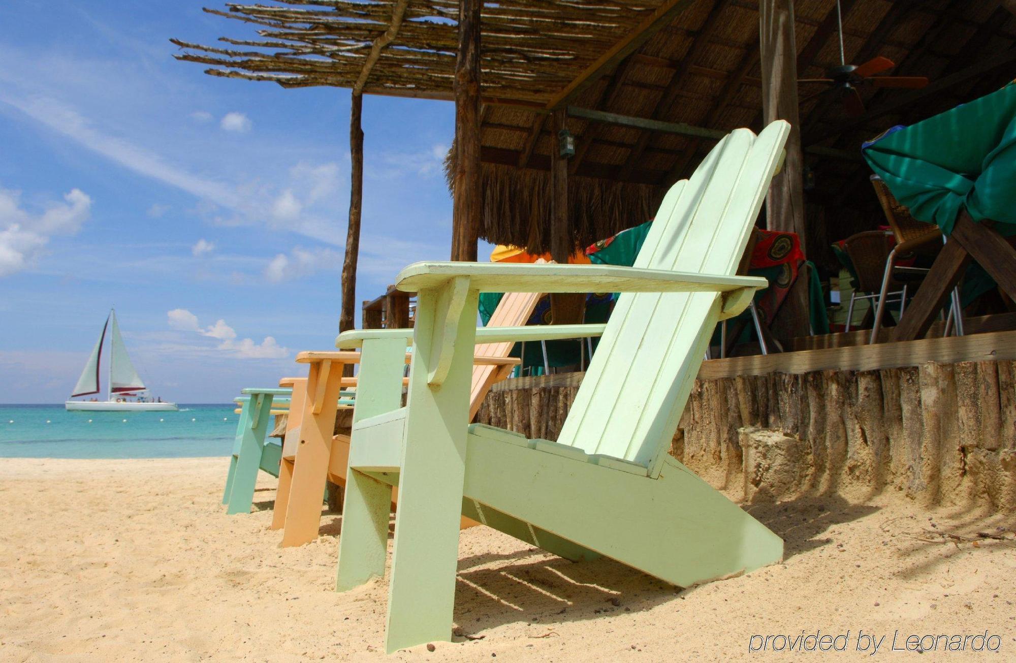 Country Country Hotel Negril Eksteriør billede
